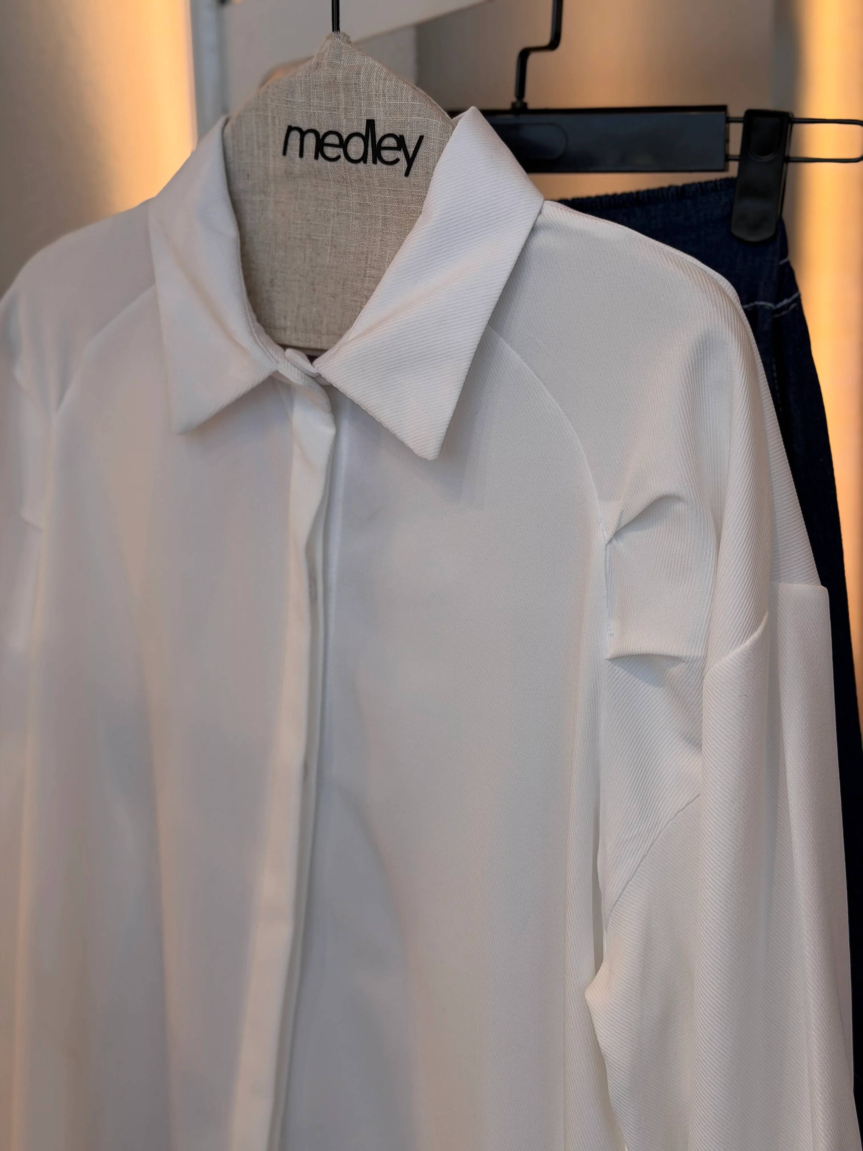 White blouse - Image 2