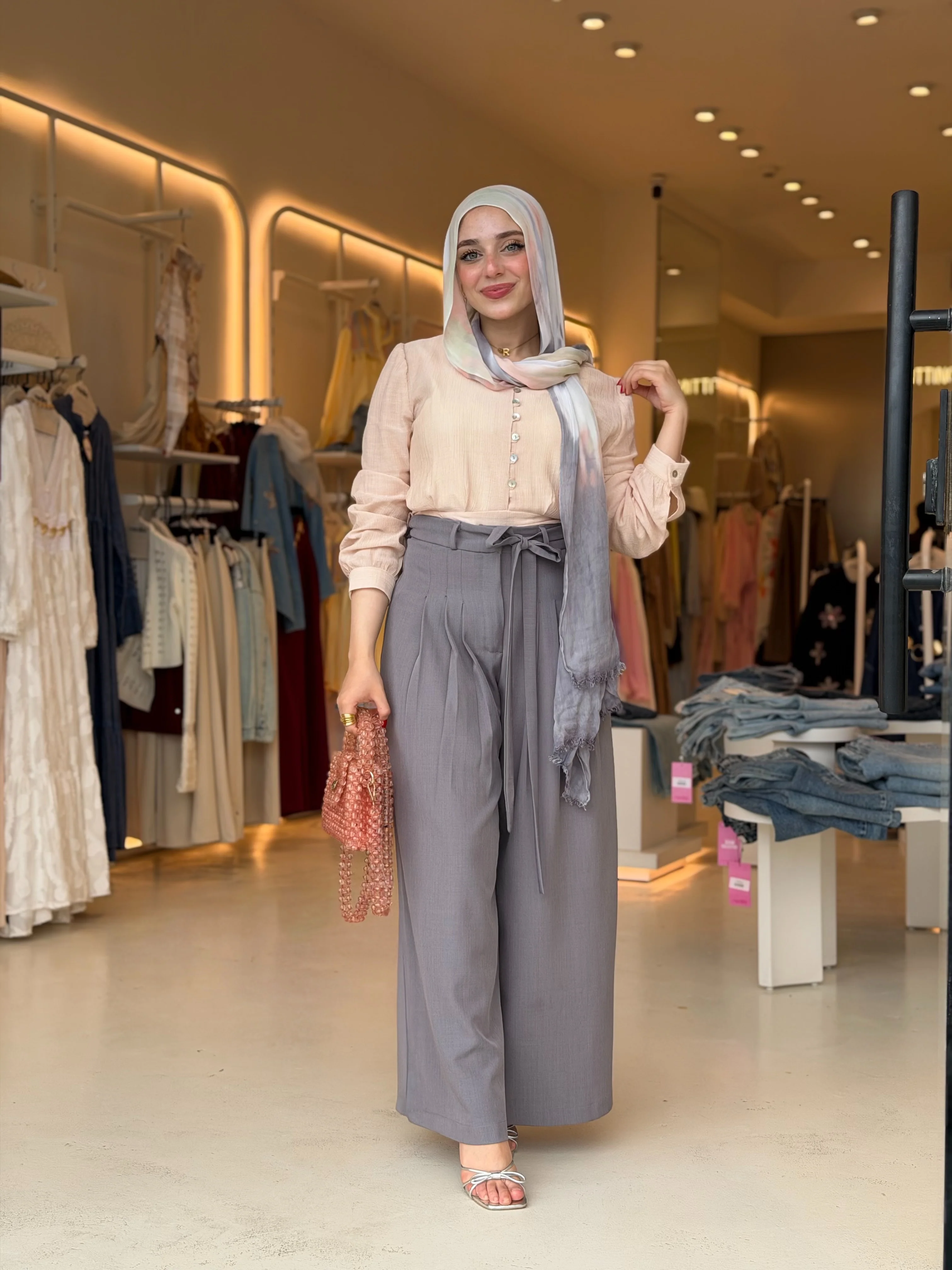 Elegant Simon Blouse - Image 2