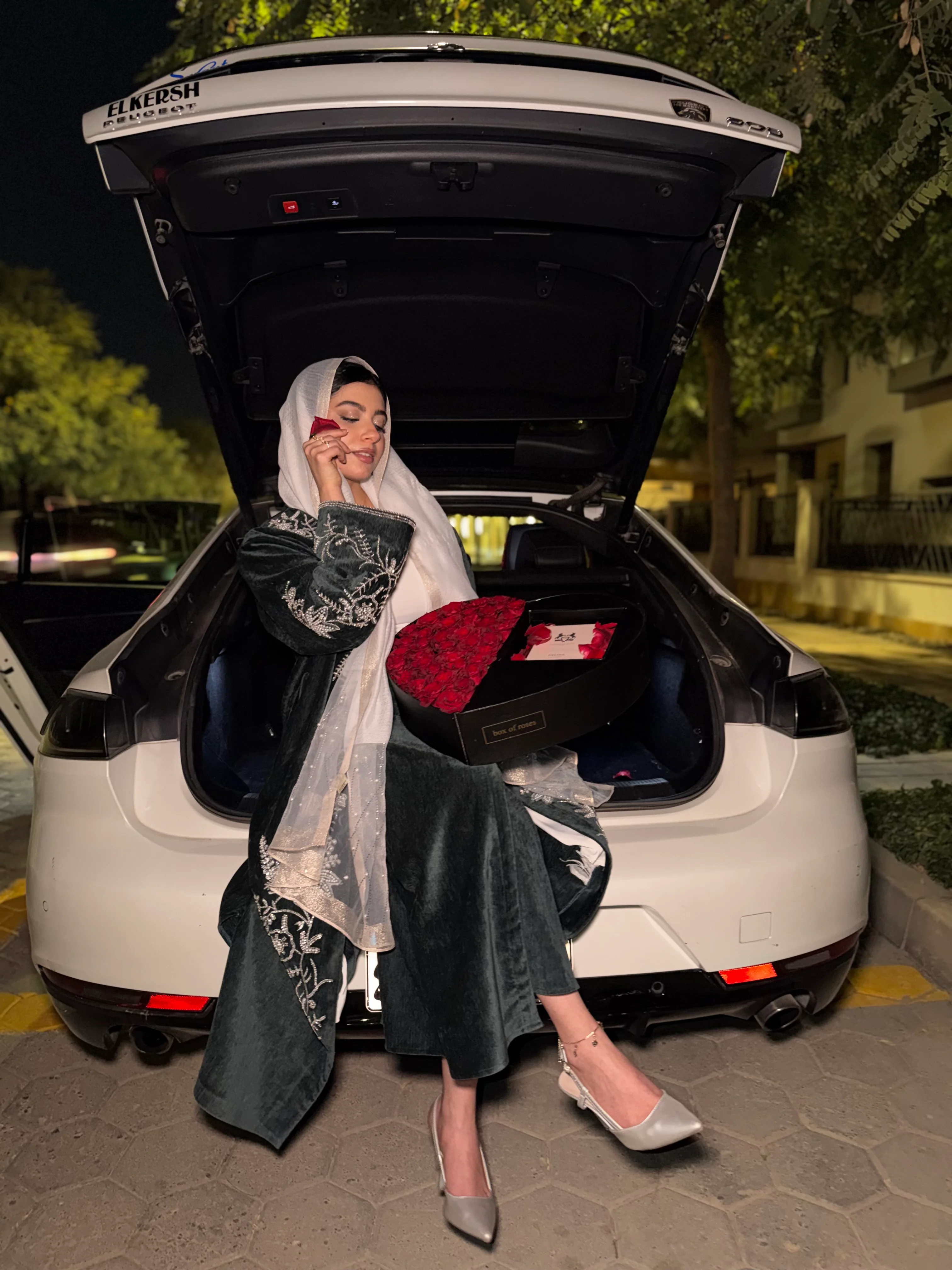 Emerald Green Abaya - Image 2