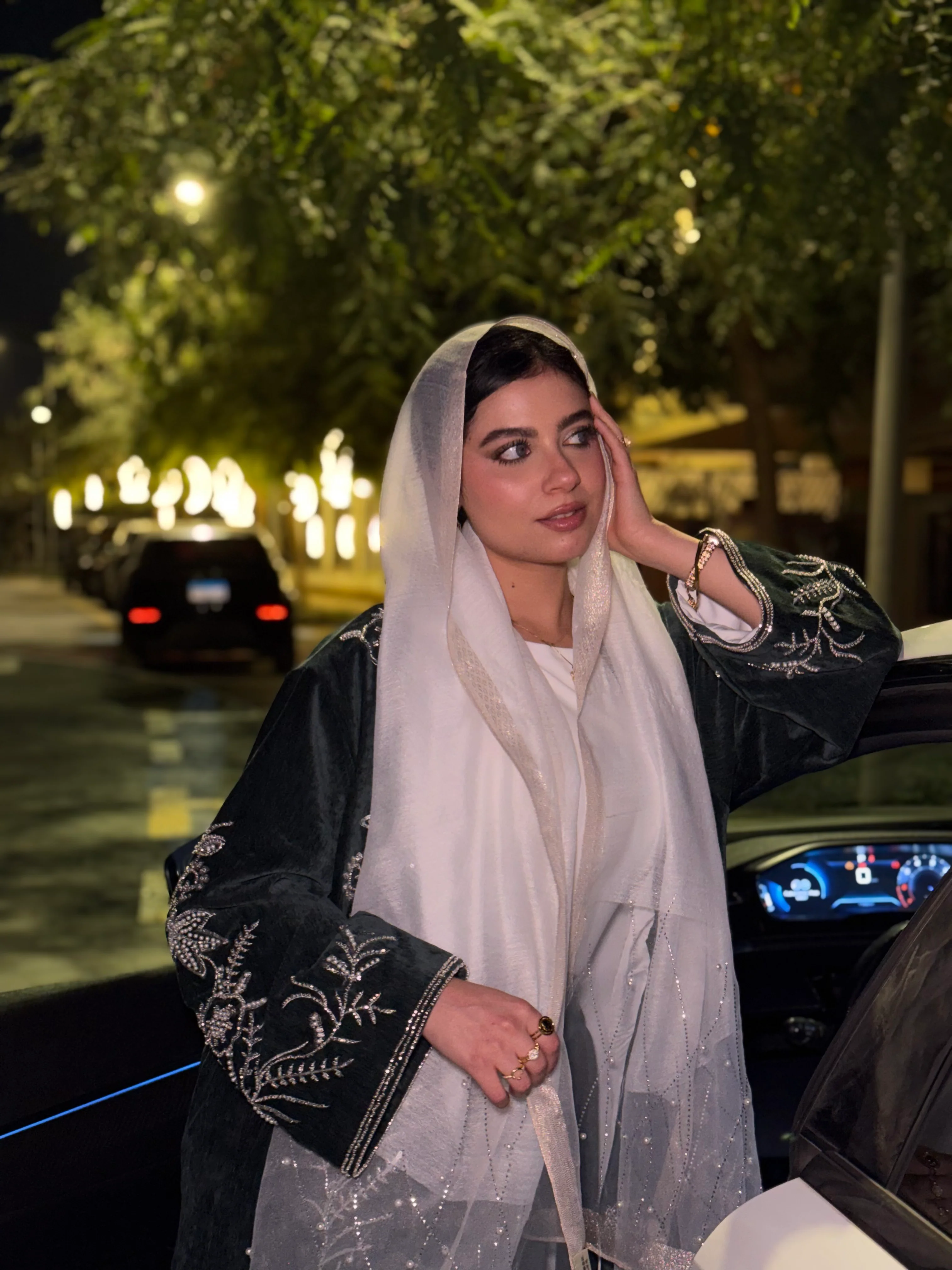 Emerald Green Abaya - Image 3