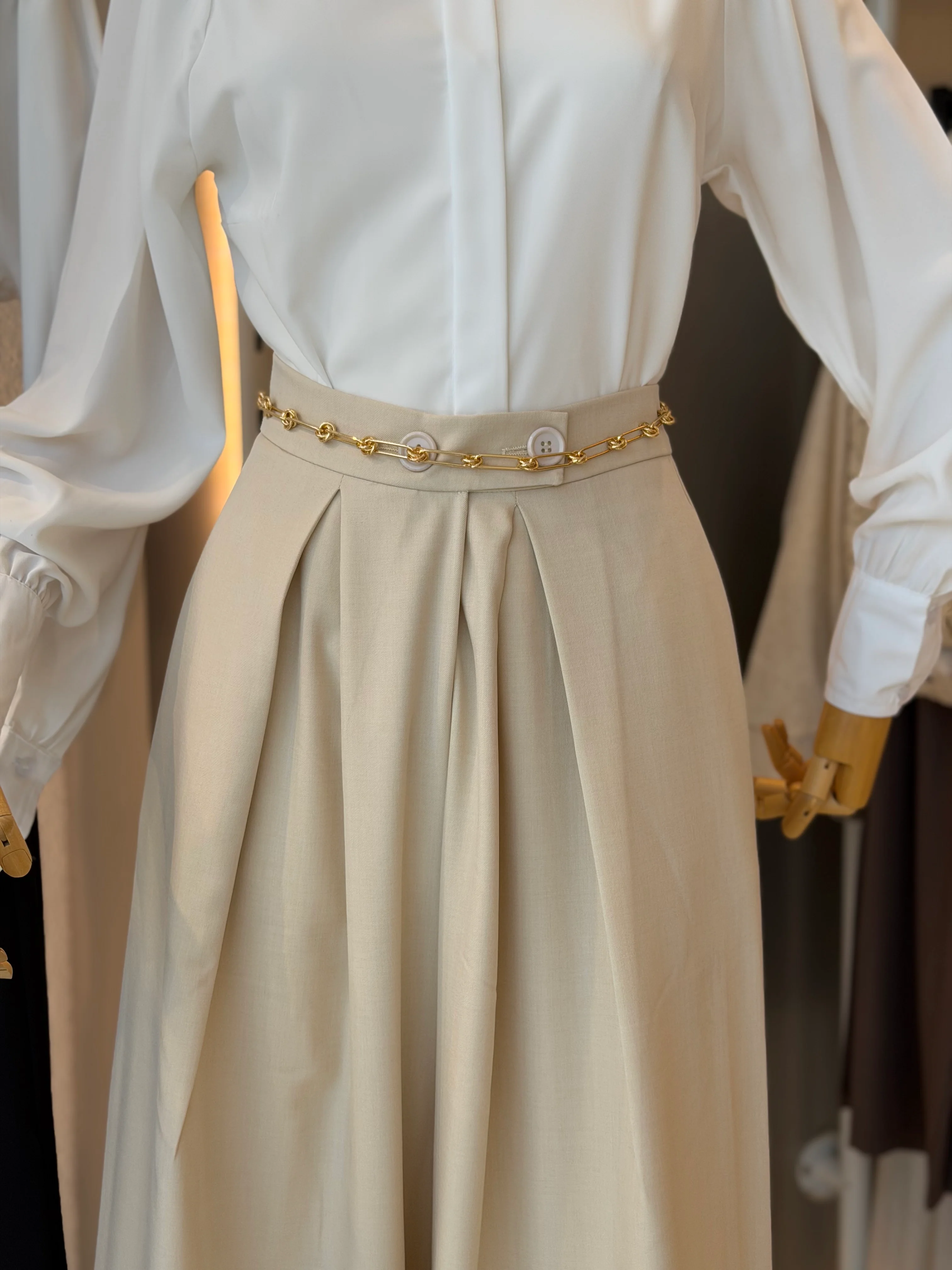 Iconic Classic Wide-Leg Pants - Image 6