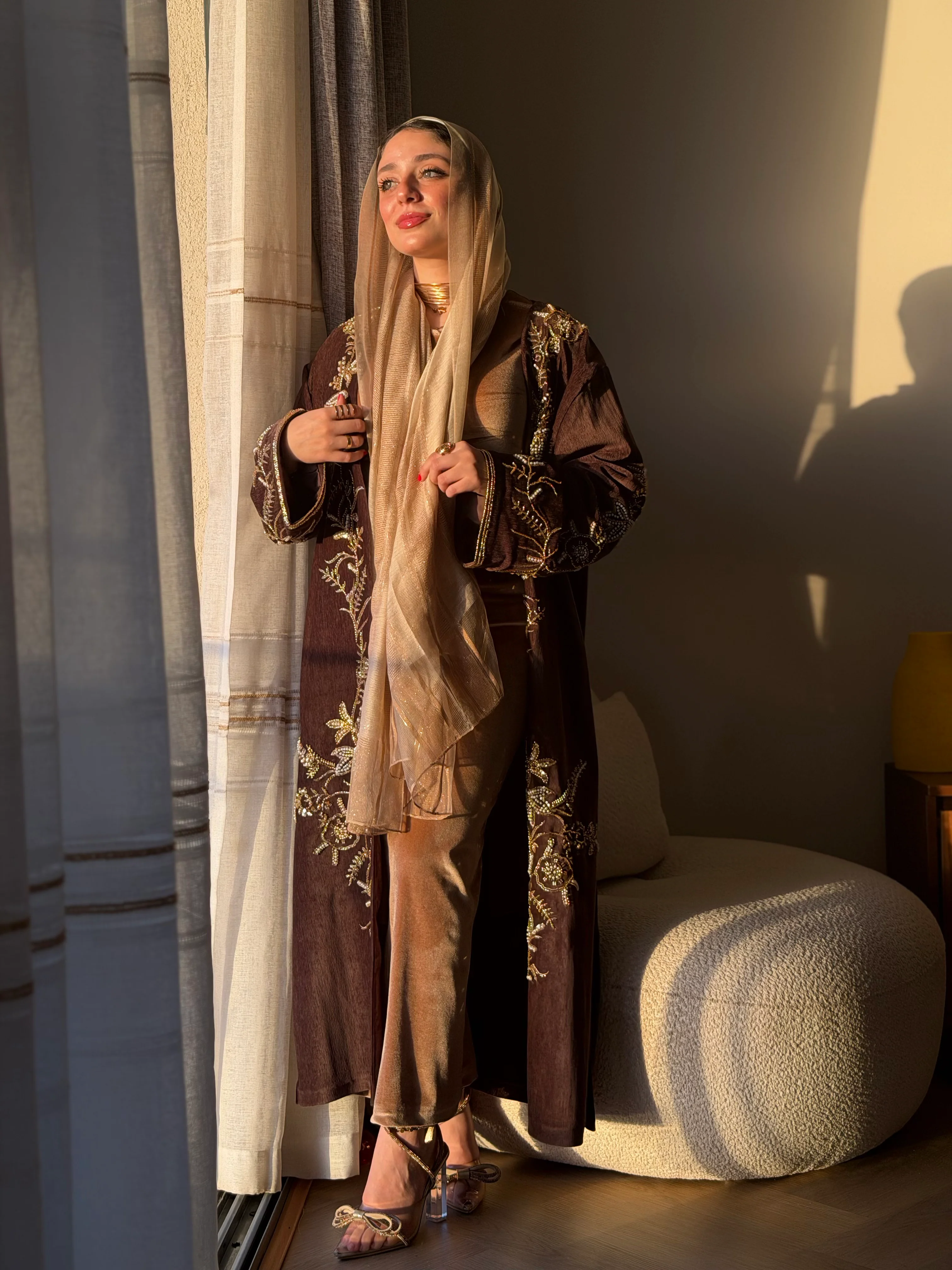 Golden Hour Abaya - Image 10