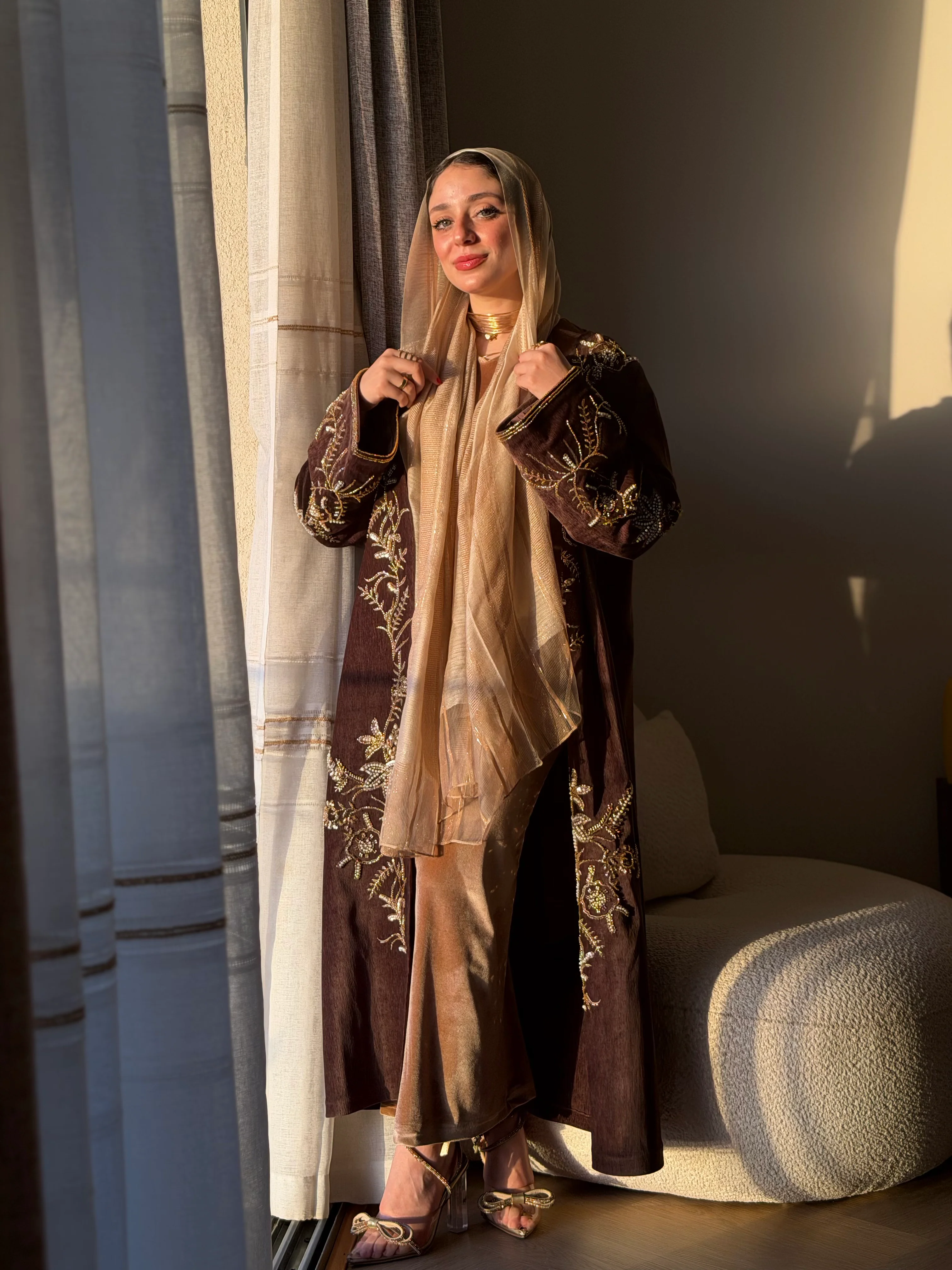 Golden Hour Abaya - Image 9
